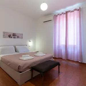 Apartment Evelina In Trastevere, Rom